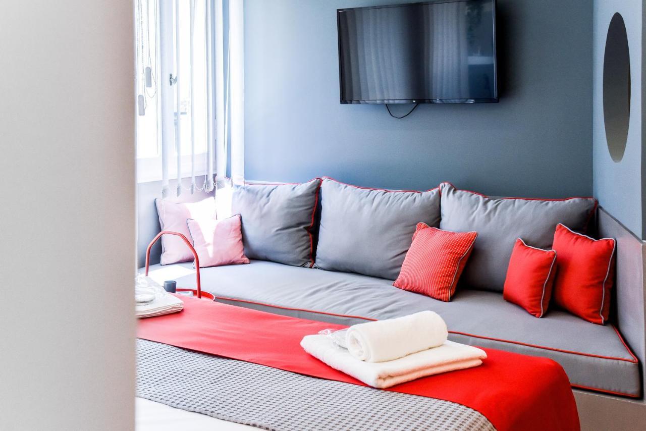 Central44 Omg Casual Suite Atene Esterno foto