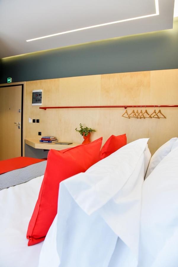 Central44 Omg Casual Suite Atene Esterno foto